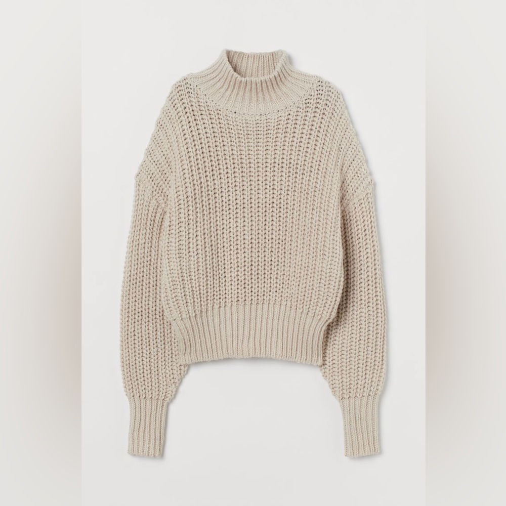 H & M Chunky-Knit Sweater Size XS Light Beige
